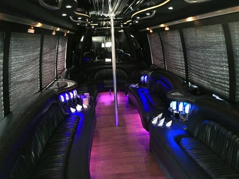 Bachelor Party & Stagette Limo